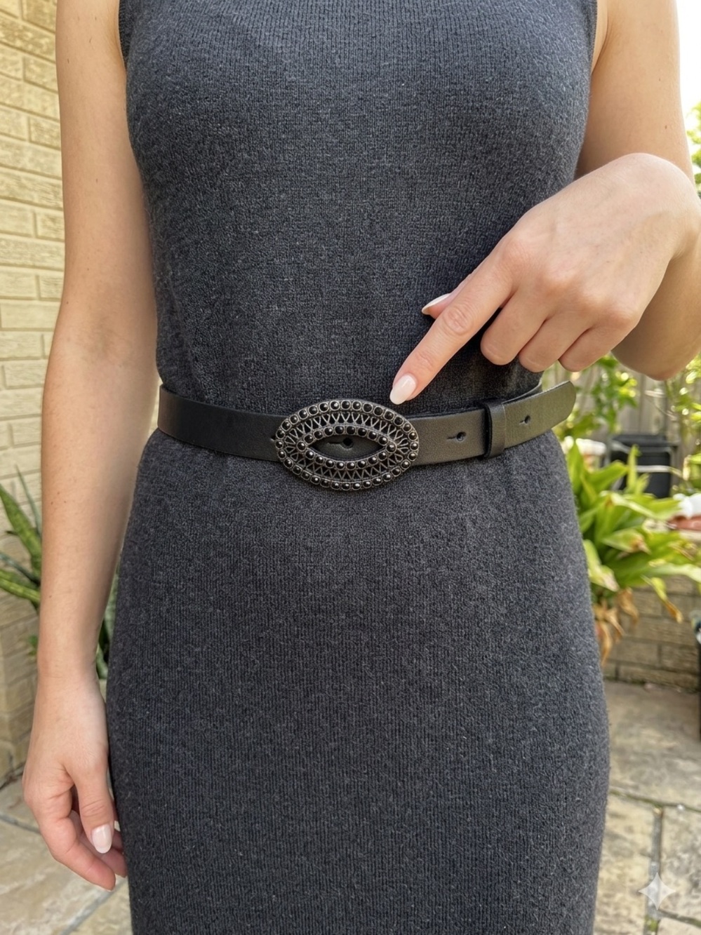 Fossil Black Leather Belt Medium Jeweled Filigree Oval Buckle Y2K Boho 39"